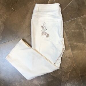 Chico’s Stretch White Capri Jeans